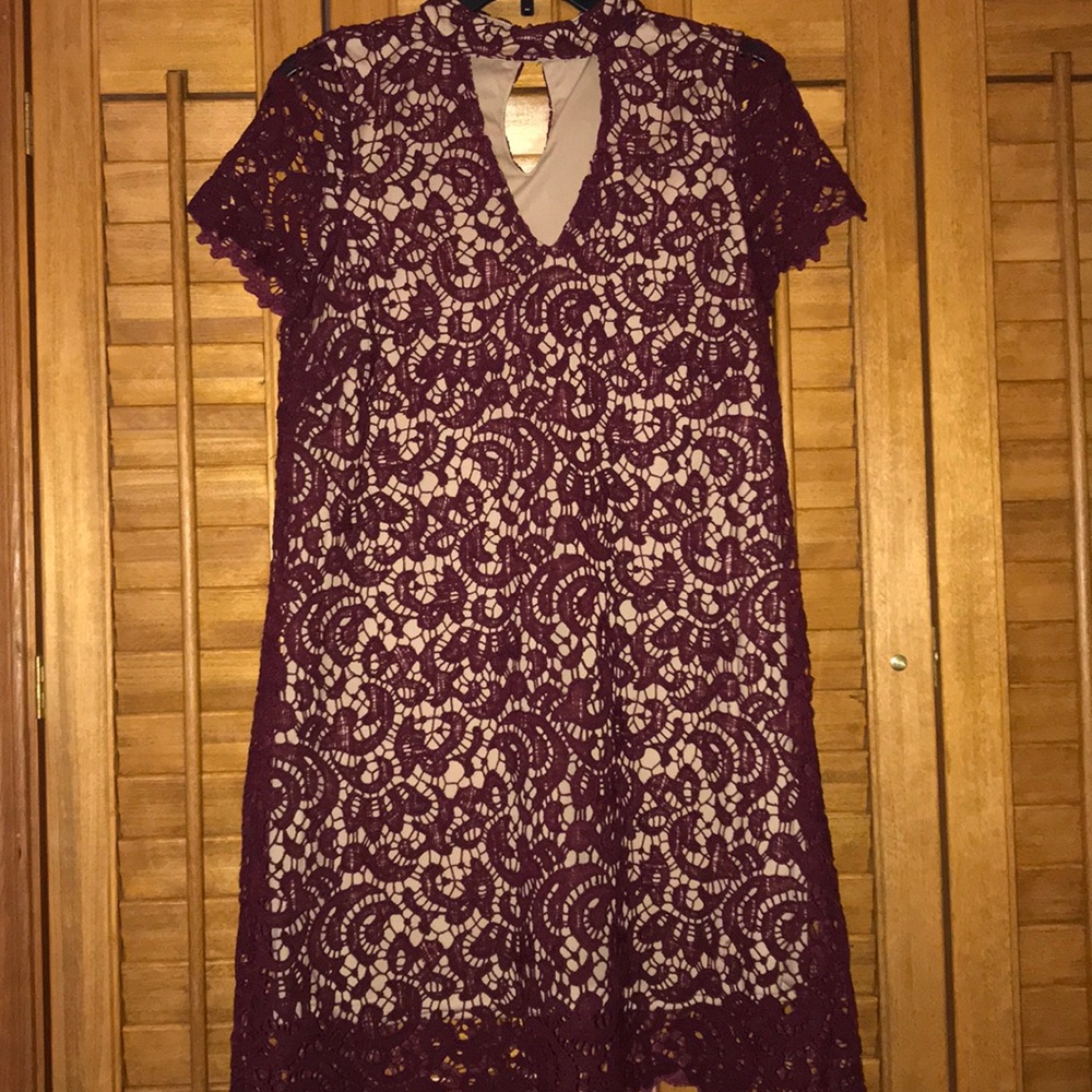 ♣️Maroon dress♣️